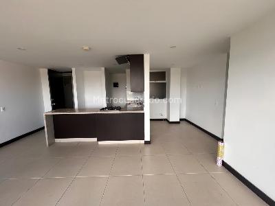 Apartamento de 3 alcobas en venta en Rionegro, Rionegro, 77 m² · foto 3 de 13
