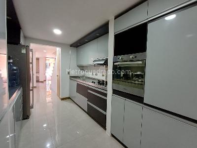 Casa de 3 alcobas en arriendo en La Visitacion, Medellín, 141 m² · foto 5 de 20