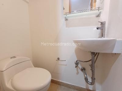 Casa de 3 alcobas en arriendo en La Visitacion, Medellín, 141 m² · foto 12 de 20