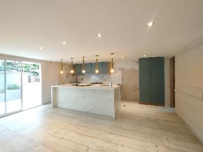 Casa en arriendo en Castropol, Medellín · foto 2 de 20