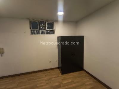 Apartamento en arriendo en Pardo Rubio, Bogotá, 20 m² · foto 4 de 12
