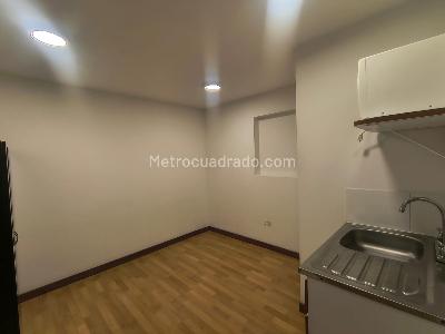 Apartamento en arriendo en Pardo Rubio, Bogotá, 20 m² · foto 5 de 12