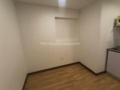 Apartamento en arriendo en Pardo Rubio, Bogotá, 20 m² · foto 6 de 12