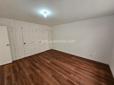 Casa en arriendo en Manila, Medellín · foto 10 de 20