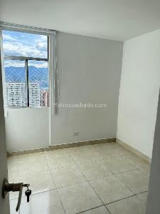Apartamento en venta en Loma Del Indio, Medellín · foto 5 de 12