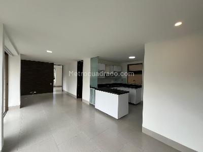 Apartamento de 2 alcobas en arriendo en Las Lomas, Medellín, 75 m² · foto 3 de 19