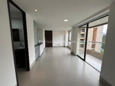 Apartamento de 2 alcobas en arriendo en Las Lomas, Medellín, 75 m² · foto 7 de 19