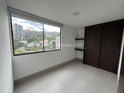Apartamento de 2 alcobas en arriendo en Las Lomas, Medellín, 75 m² · foto 10 de 19