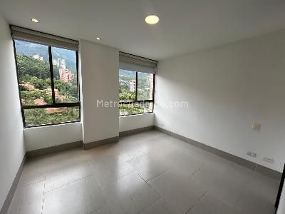 Apartamento de 2 alcobas en arriendo en Las Lomas, Medellín, 75 m² · foto 12 de 19