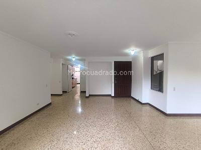 Apartamento de 4 alcobas en venta en Conquistadores, Medellín, 205 m² · foto 2 de 20