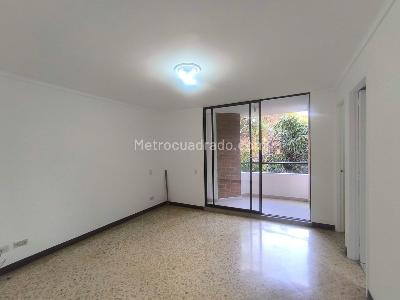 Apartamento de 4 alcobas en venta en Conquistadores, Medellín, 205 m² · foto 13 de 20