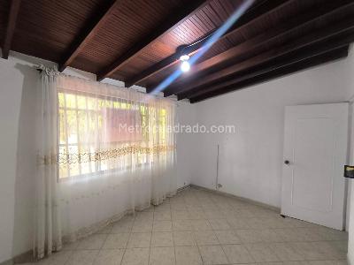 Casa de 4 alcobas en venta en Malibu, Medellín, 208 m² · foto 14 de 20