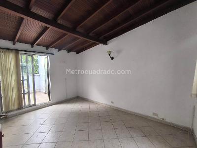 Casa de 4 alcobas en venta en Malibu, Medellín, 208 m² · foto 15 de 20