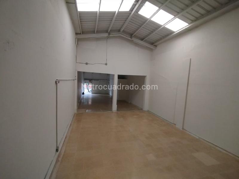 Bodega en Arriendo, Boston, Medellín - Vista 2