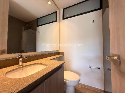 Apartamento de 2 alcobas en arriendo en Sajonia, Rionegro, 100 m² · foto 12 de 20