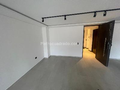 Apartamento de 2 alcobas en arriendo en Conquistadores, Medellín, 75 m² · foto 4 de 14