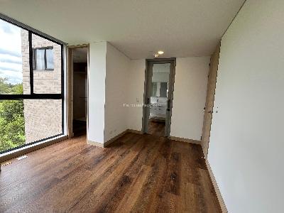 Apartamento de 2 alcobas en arriendo en Llano Grande, Rionegro, 111 m² · foto 8 de 14