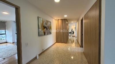 Apartamento de 3 alcobas en venta en Milla De Oro, Medellín, 195 m² · foto 18 de 18