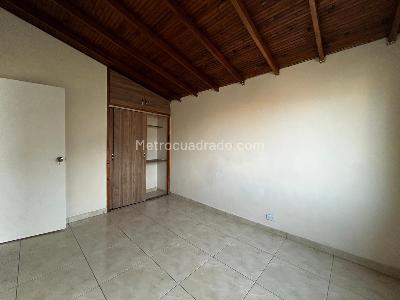 Apartamento de 2 alcobas en venta en Bello, Bello, 51 m² · foto 9 de 20