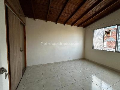 Apartamento de 2 alcobas en venta en Bello, Bello, 51 m² · foto 10 de 20