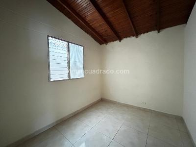 Apartamento de 2 alcobas en venta en Bello, Bello, 51 m² · foto 14 de 20