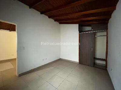 Apartamento de 3 alcobas en venta en Bello, Bello, 71 m² · foto 10 de 20