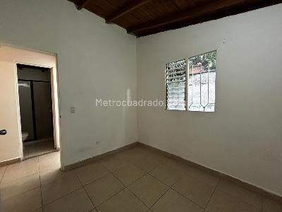 Apartamento de 3 alcobas en venta en Bello, Bello, 71 m² · foto 11 de 20