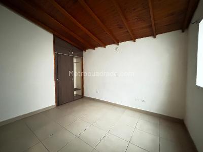 Apartamento de 3 alcobas en venta en Bello, Bello, 71 m² · foto 19 de 20
