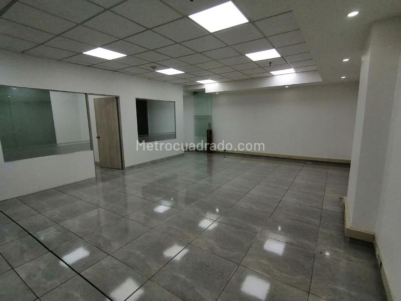 Oficina en Arriendo, Ciudad Salitre, Bogotá D.C. - Mehr
