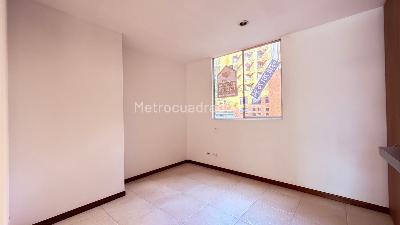 Apartamento de 3 alcobas en venta en Castropol, Medellín, 95 m² · foto 8 de 20
