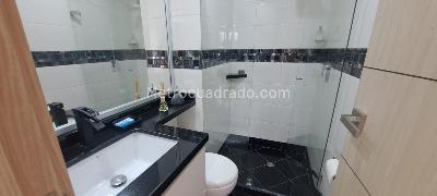 Apartamento en venta en Lalinde, Medellín · foto 17 de 18