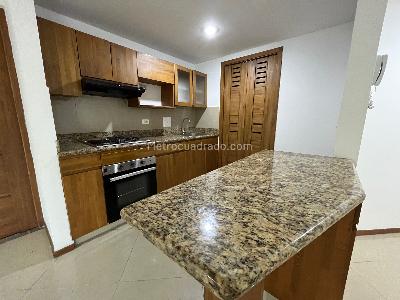 Apartamento de 2 alcobas en venta en Sabaneta, Sabaneta, 102 m² · foto 3 de 20