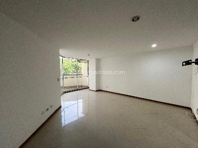 Apartamento de 2 alcobas en venta en Sabaneta, Sabaneta, 102 m² · foto 9 de 20