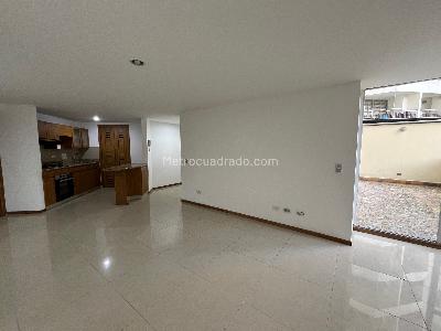Apartamento de 2 alcobas en venta en Sabaneta, Sabaneta, 102 m² · foto 11 de 20