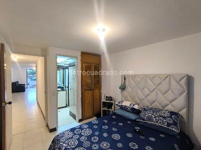 Apartamento de 2 alcobas en venta en Lorena, Medellín, 69 m² · foto 11 de 17