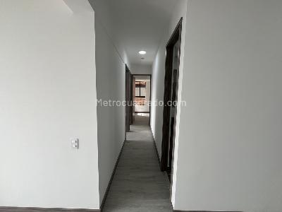 Apartamento de 3 alcobas en arriendo en Las Palmas M, Medellín, 75 m² · foto 5 de 16