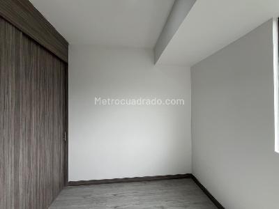 Apartamento de 3 alcobas en arriendo en Las Palmas M, Medellín, 75 m² · foto 8 de 16