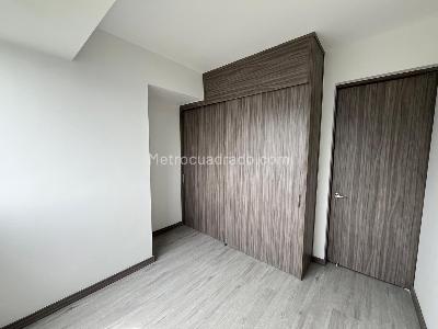 Apartamento de 3 alcobas en arriendo en Las Palmas M, Medellín, 75 m² · foto 11 de 16