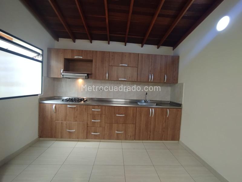 Casa en Arriendo, Bello, Bello – další