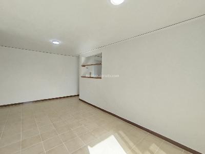 Apartamento en arriendo en Loma De San Julian, Medellín · foto 4 de 19