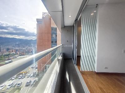 Apartamento de 1 alcoba en arriendo en Transversal Superior, Medellín, 56 m² · foto 4 de 17