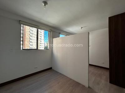 Apartamento de 2 alcobas en venta en Obrero, Bello, 65 m² · foto 16 de 20
