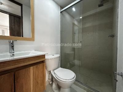 Apartamento de 2 alcobas en venta en Obrero, Bello, 65 m² · foto 19 de 20