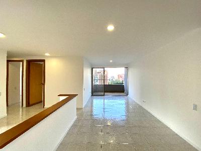 Apartamento en arriendo en Vizcaya, Medellín · foto 2 de 20