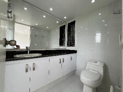 Apartamento de 3 alcobas en venta en Las Lomas, Medellín, 134 m² · foto 19 de 20