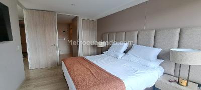 Apartamento de 2 alcobas en venta en Milla De Oro, Medellín, 77 m² · foto 2 de 11