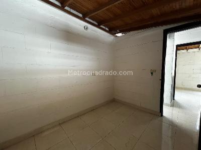 Casa de 2 alcobas en venta en El Trapiche, Bello, 37 m² · foto 17 de 20
