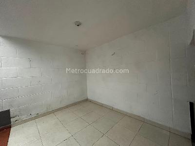 Casa de 2 alcobas en venta en El Trapiche, Bello, 37 m² · foto 19 de 20