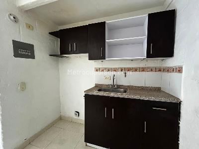 Casa de 2 alcobas en venta en El Trapiche, Bello, 37 m² · foto 9 de 20