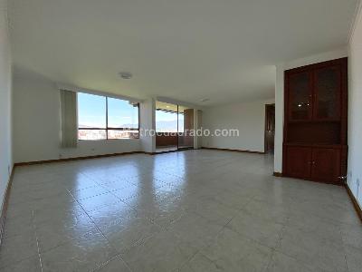 Apartamento en arriendo en Lalinde, Medellín · foto 6 de 20